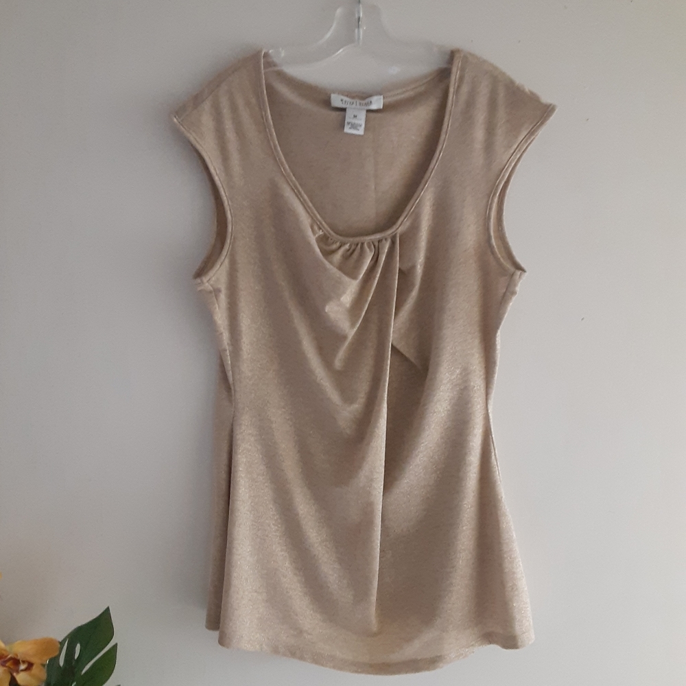 White House Black Market WHBM Sleeveless Gold Metallic Holiday Christmas Top EUC - Picture 11 of 11